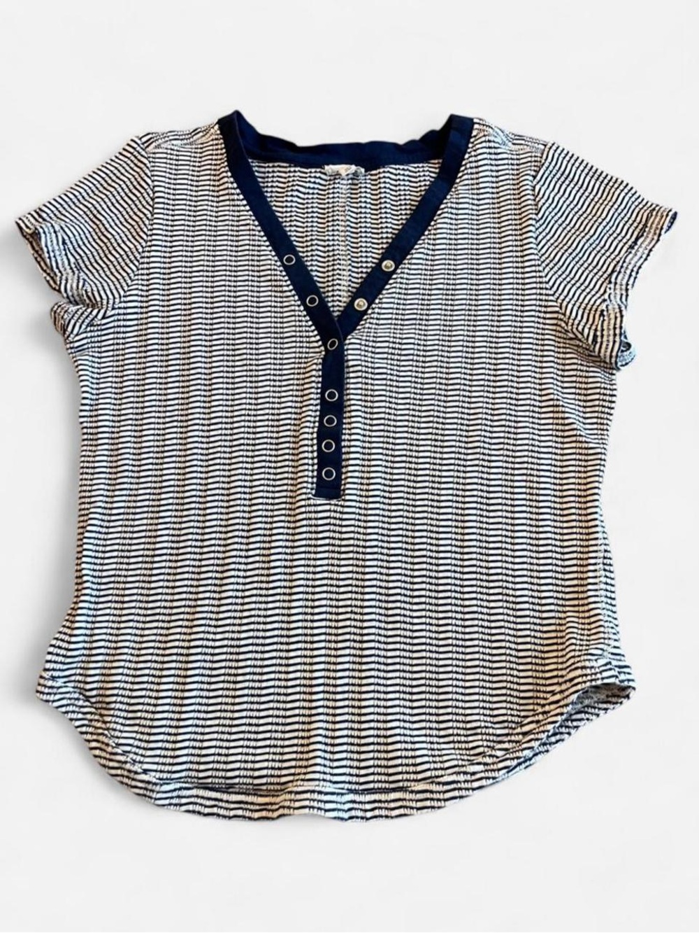Pilcro Anthropologie Striped Navy White Short Sleeve Henley Top Size Large